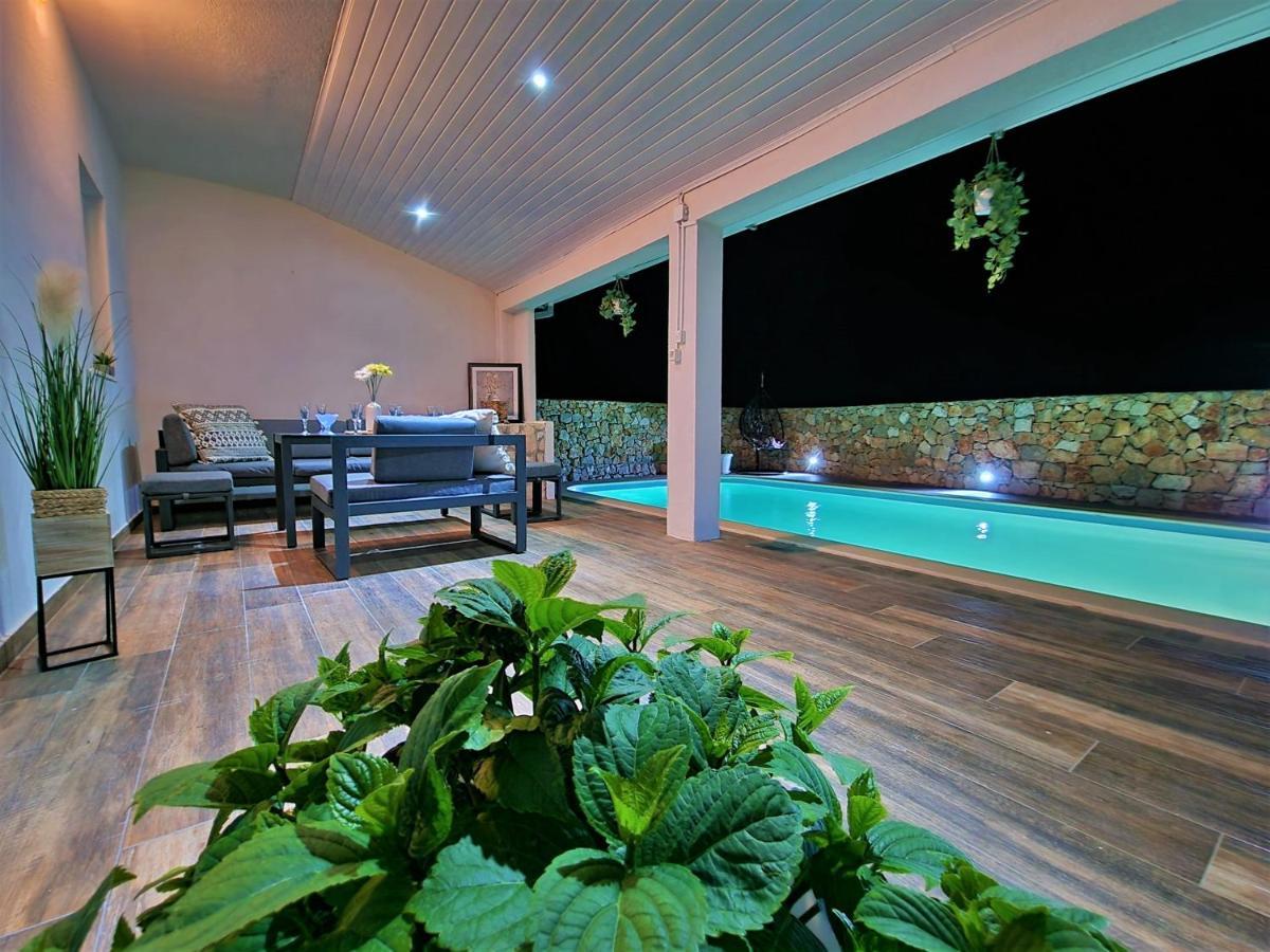 Anas Lagoon Holiday House With Pool At Azure Beach Mali Drvenik Ngoại thất bức ảnh